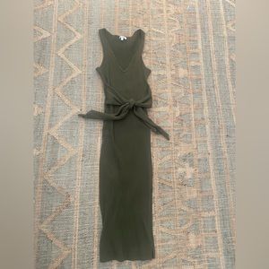 Good American - Olive Midi Dress
